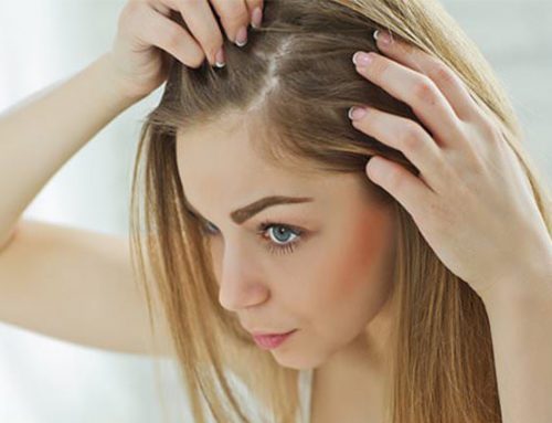 SPRAY DE COR: A solução mais rápida para cabelos finos e grisalhos